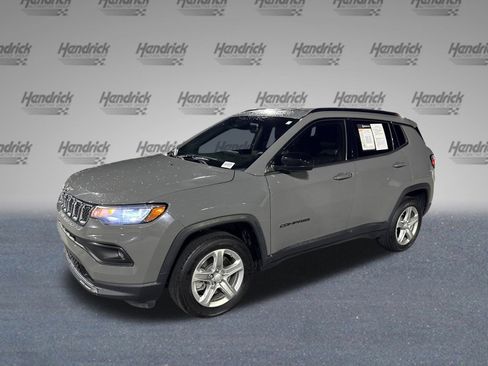 Used 2023 Jeep Compass Latitude w/ Convenience Group image 5