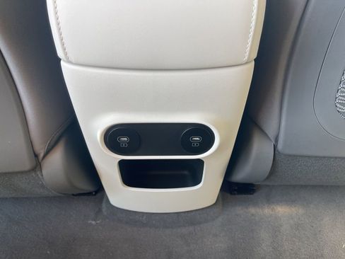 New 2026 Hyundai Ioniq 5 SE image 12