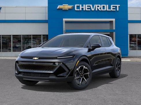 New 2026 Chevrolet Equinox EV LT FWD image 30