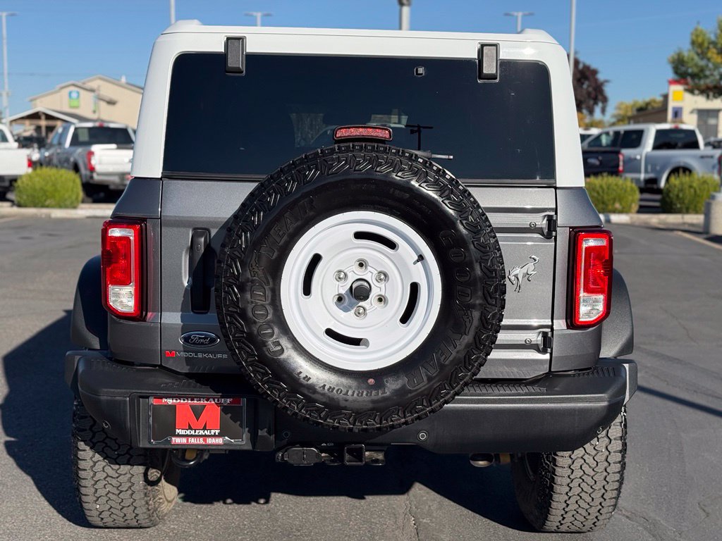 Used 2025 Ford Bronco Heritage Edition AWD/4WD image 4