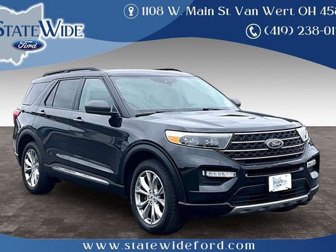 Used 2021 Ford Explorer XLT AWD/4WD image 1