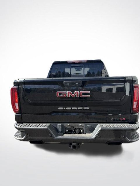 Used 2022 GMC Sierra 1500 AT4 w/ AT4 Premium Package AWD/4WD image 5