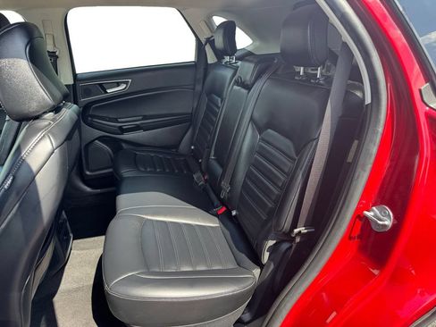 Used 2024 Ford Edge SEL AWD/4WD image 14