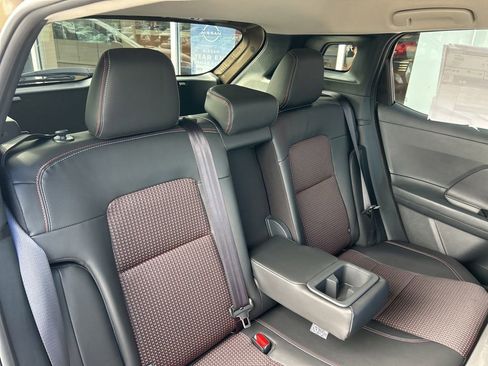 New 2026 Nissan Kicks SR image 42