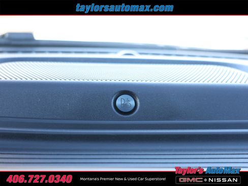 Used 2025 Ford F350 Lariat w/ Black Appearance Package image 36