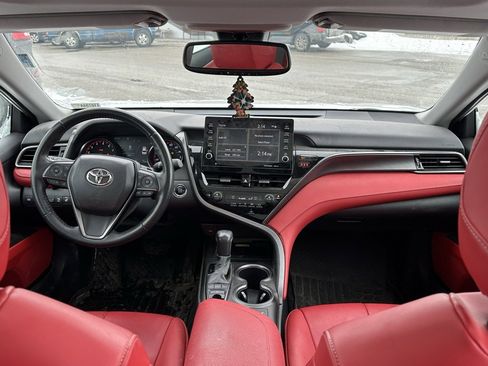 Used 2023 Toyota Camry XSE image 18