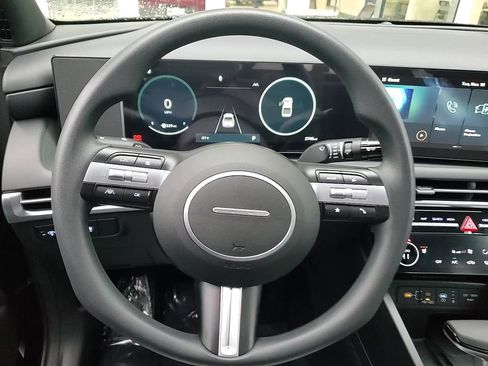 Certified 2025 Hyundai Santa Cruz SEL image 15