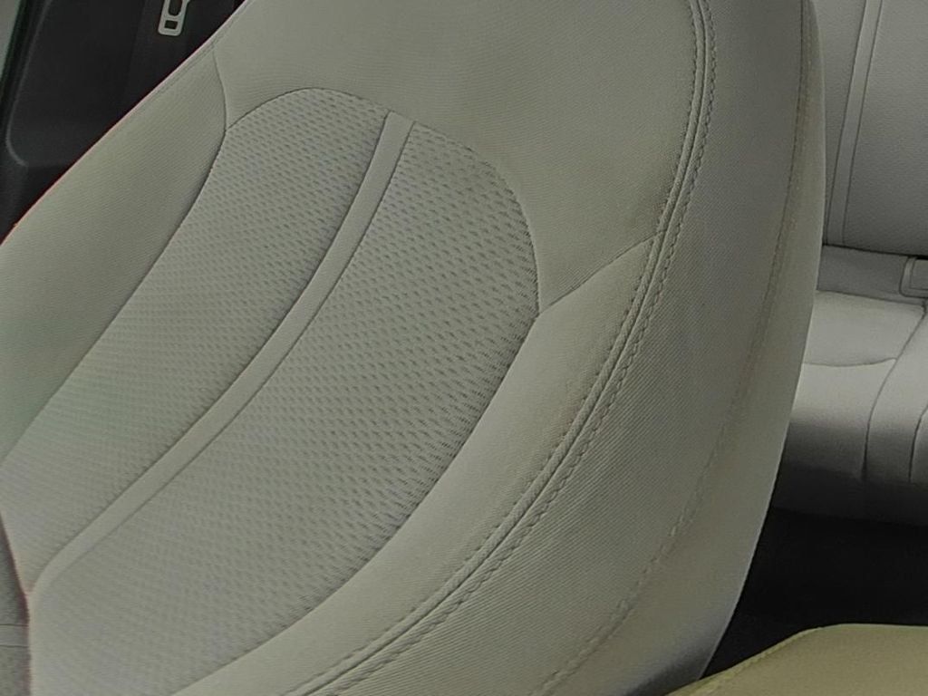 Used 2016 Hyundai Sonata SE FWD image 12