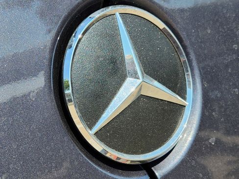 Used 2025 Mercedes-Benz Sprinter 2500 image 32