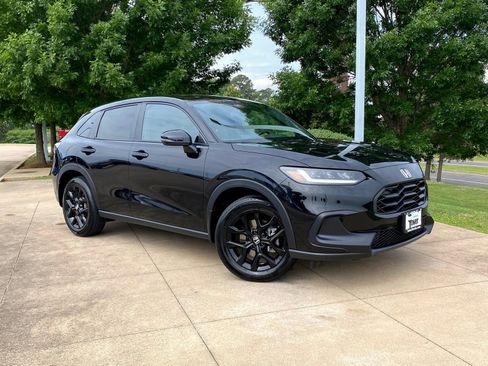 Certified 2025 Honda HR-V Sport image 1