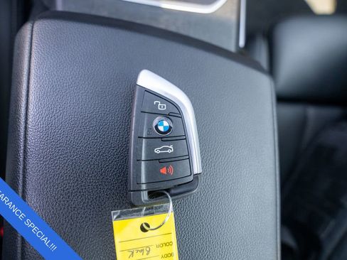 Used 2023 BMW 330i xDrive Sedan w/ Premium Package image 29