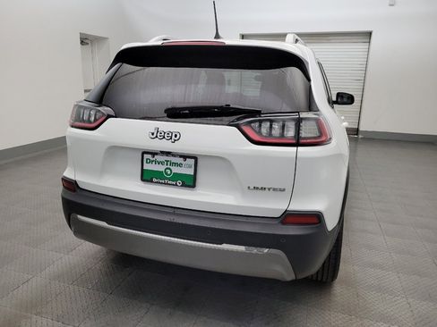 Used 2019 Jeep Cherokee Limited FWD image 7