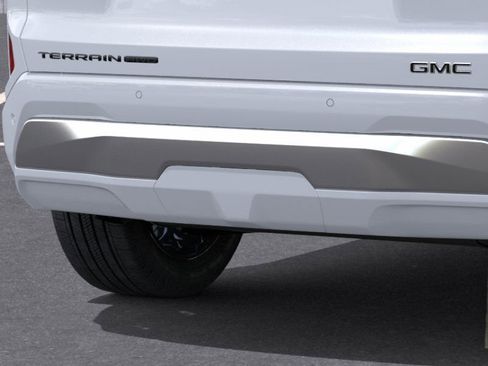 New 2026 GMC Terrain Denali w/ LPO, Black Badging Package image 14