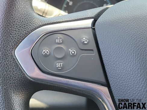 Used 2022 Chevrolet Traverse LS FWD image 23