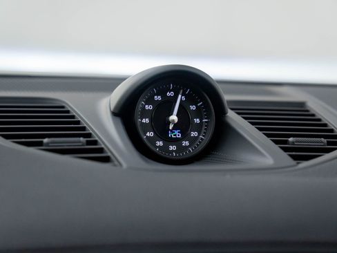 New 2026 Porsche Panamera 4 image 32