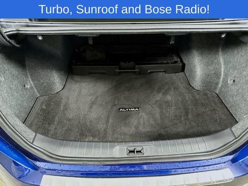 Used 2023 Nissan Altima 2.0 SR FWD image 26