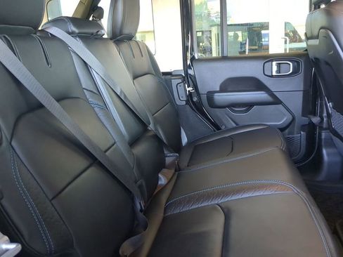 Used 2024 Jeep Wrangler High Altitude image 7