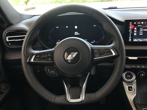 Used 2024 Dodge Hornet GT Plus image 25