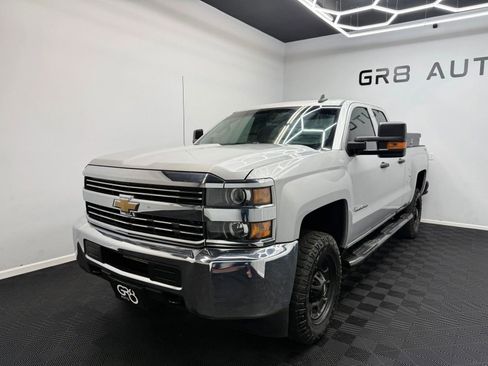 Used 2018 Chevrolet Silverado 2500 W/T w/ WT Fleet Convenience Package image 3