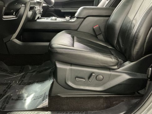 Used 2020 Ford Expedition XLT w/ Equipment Group 202A image 22