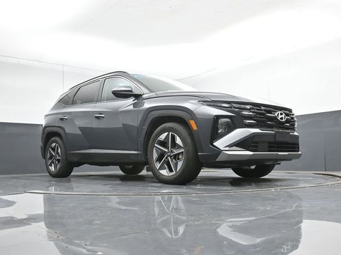 Used 2025 Hyundai Tucson SEL FWD image 46