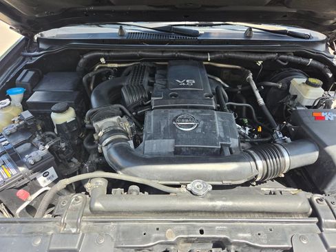 Used 2013 Nissan Frontier Desert Runner RWD image 30