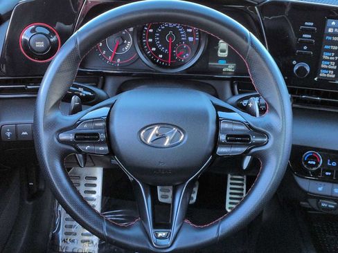 Certified 2022 Hyundai Elantra N Line image 24