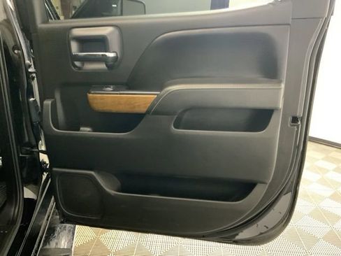 Used 2016 Chevrolet Silverado 2500 LTZ w/ Duramax Plus Package image 31