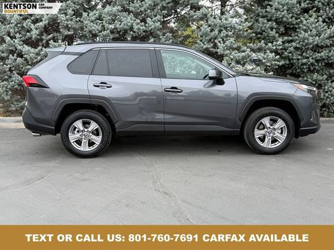 Used 2025 Toyota RAV4 XLE AWD/4WD image 10