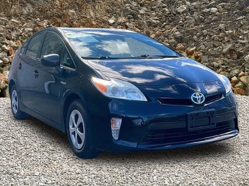 Used 2012 Toyota Prius Two image 10