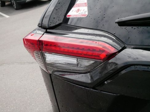 Certified 2025 Toyota RAV4 LE image 17