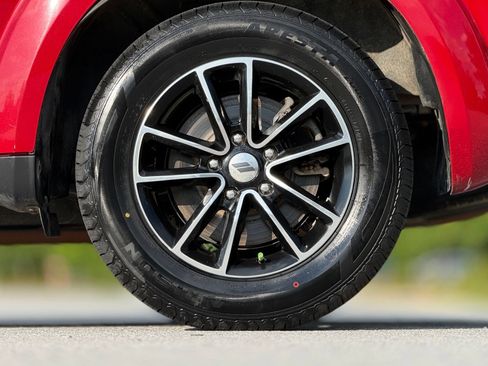 Used 2018 Dodge Journey SE w/ Blacktop Package FWD image 19
