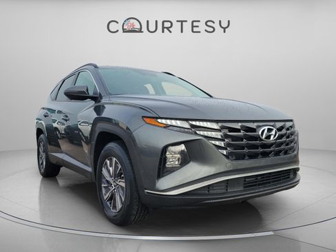 Used 2022 Hyundai Tucson Blue image 5