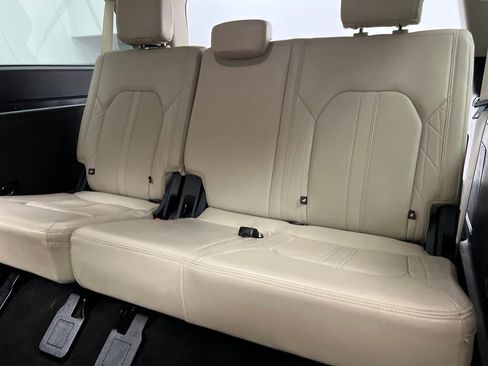 Used 2022 Ford Expedition Max Platinum AWD/4WD image 36