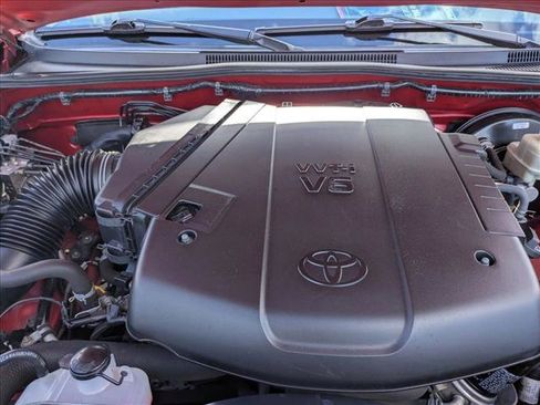 Used 2015 Toyota Tacoma PreRunner w/ SR5 Package image 20