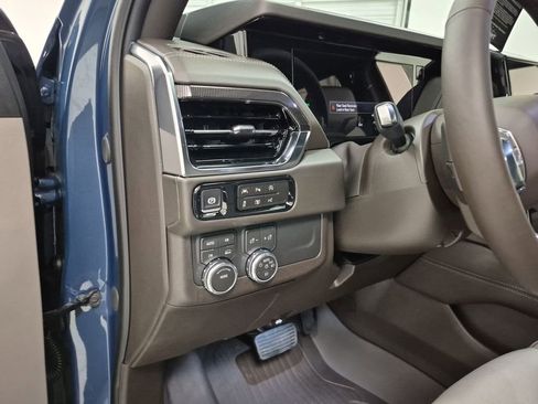 New 2026 GMC Yukon XL Elevation w/ LPO, Floor Liner Package image 18