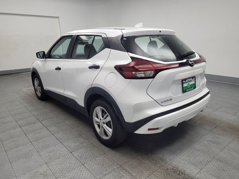 Used 2023 Nissan Kicks S FWD image 5