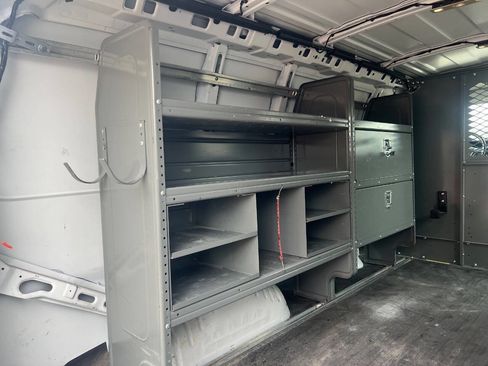 Used 2020 Chevrolet Express 2500 w/ Driver Convenience Package image 7