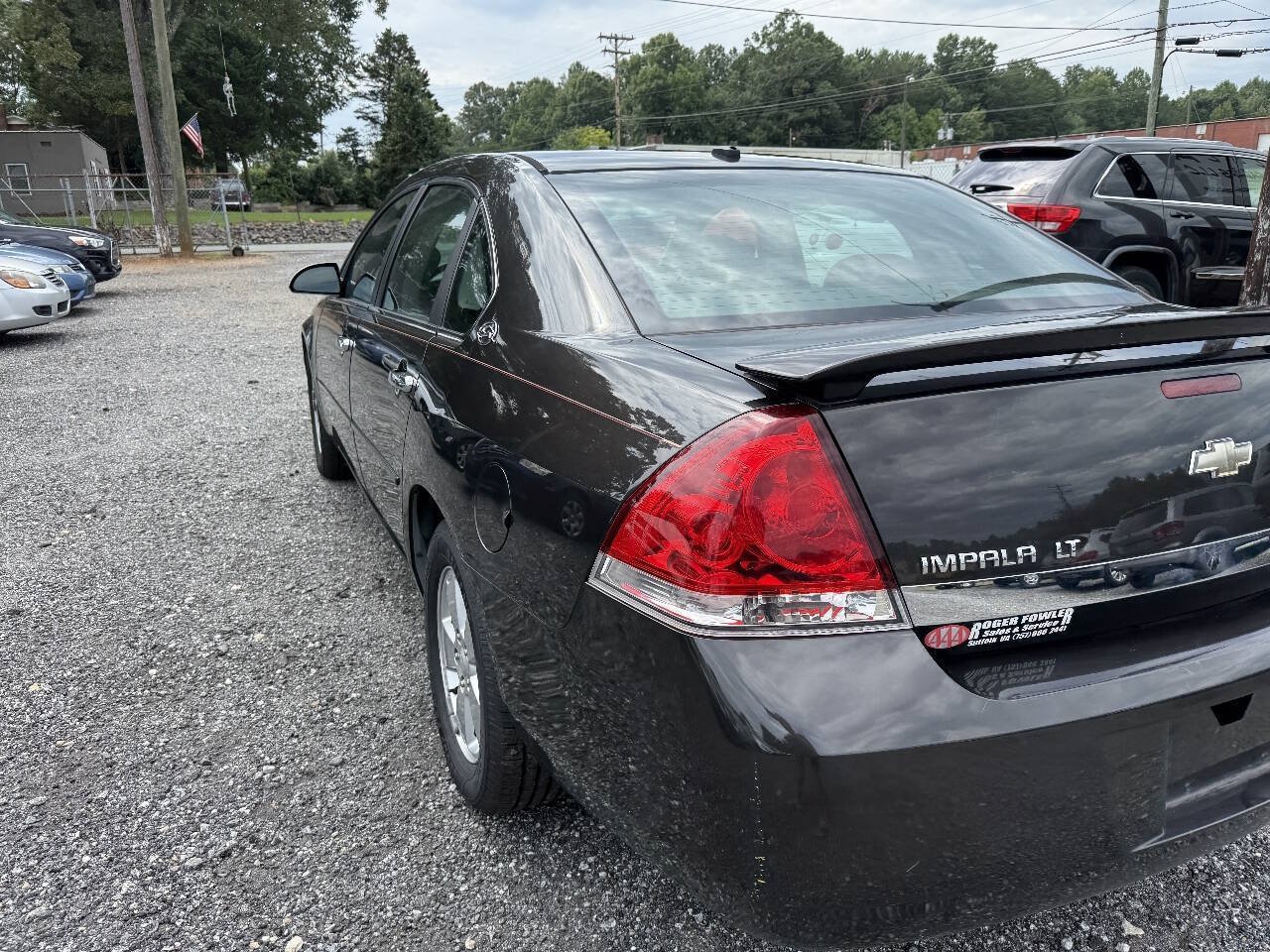 Used 2008 Chevrolet Impala LT FWD image 12