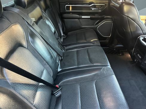 Used 2019 RAM 1500 Laramie image 28
