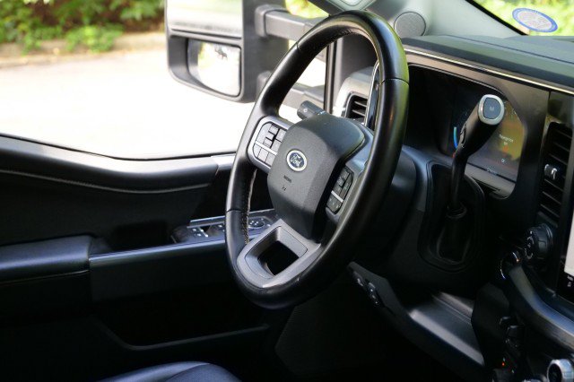 Used 2025 Ford F350 Lariat w/ Lariat Ultimate Package AWD/4WD image 54