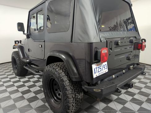 Used 1995 Jeep Wrangler S image 2