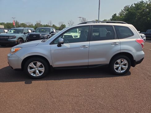 Used 2015 Subaru Forester 2.5i Premium w/ Popular Package #2 AWD/4WD image 6