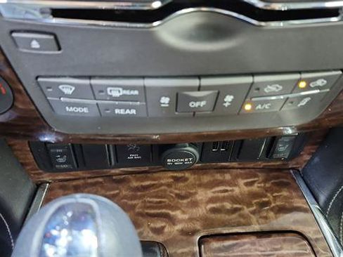 Used 2020 Nissan Armada SV w/ Driver Package RWD image 22