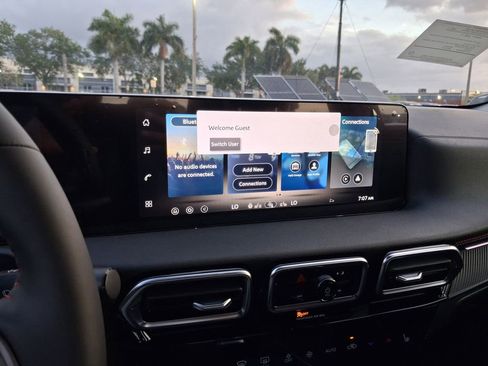 New 2026 Nissan Sentra SR w/ SR All Weather Package FWD image 8
