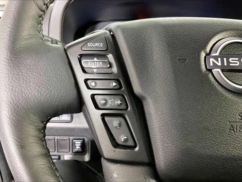 Certified 2025 Nissan Frontier SV w/ SV Convenience Package image 26