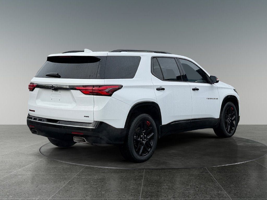 Certified 2023 Chevrolet Traverse Premier w/ Redline Edition AWD/4WD image 10
