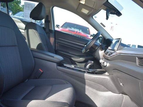 Used 2024 Nissan Altima 2.5 SV FWD image 15
