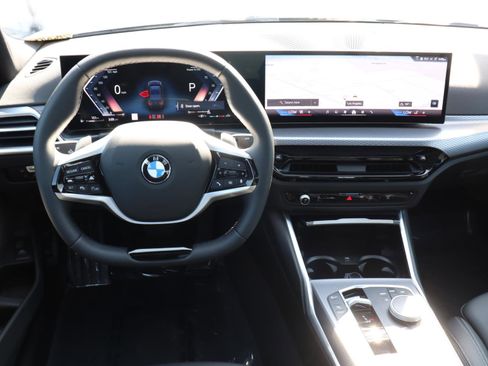 Used 2025 BMW 330i Sedan w/ M Sport Package image 8