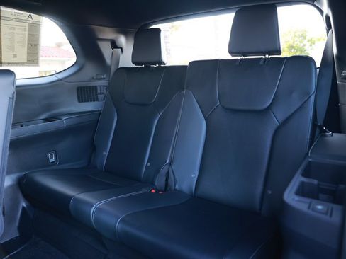 Used 2024 Lexus TX 500h AWD w/ Technology Package image 34